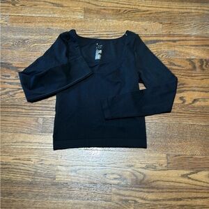 Scoop Long Sleeve Nylon / Spandex Top